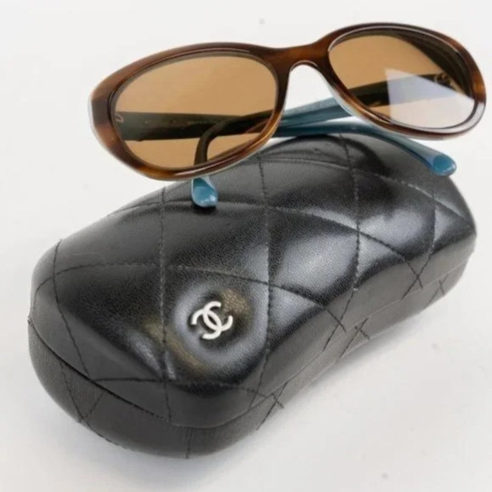 Chanel Blue Camelia and Horn Sunglasses - Picture 6 of 6